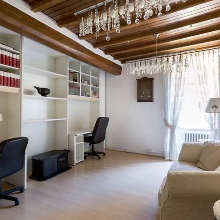 Via Laurina 40 Apartment Roma Dış mekan fotoğraf